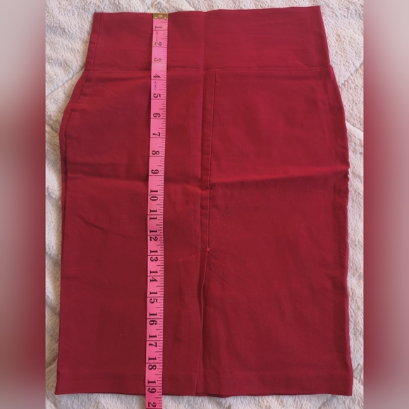 Red pencil skirt. - Picture 6 of 6